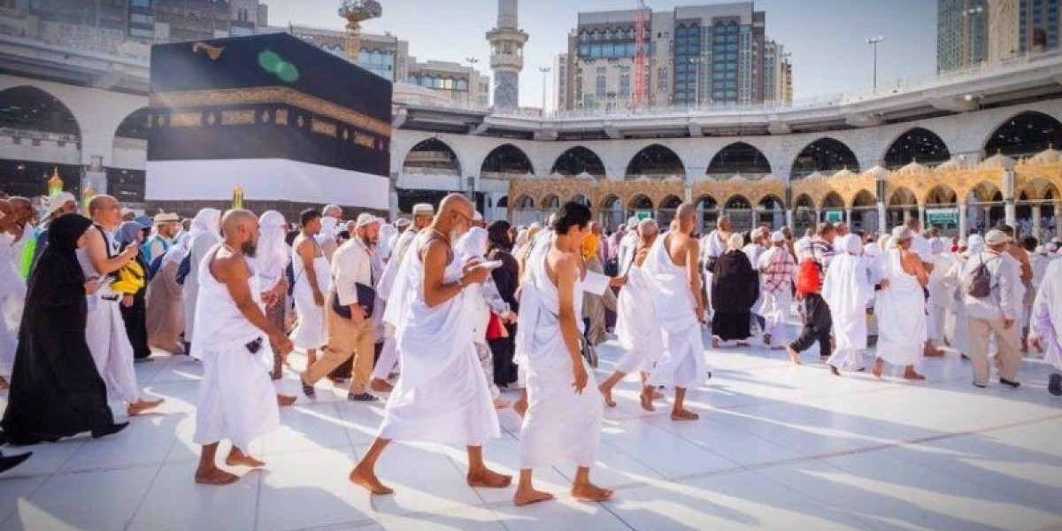 Direct Umrah Tour from UK – Makkah & Madinah Trips