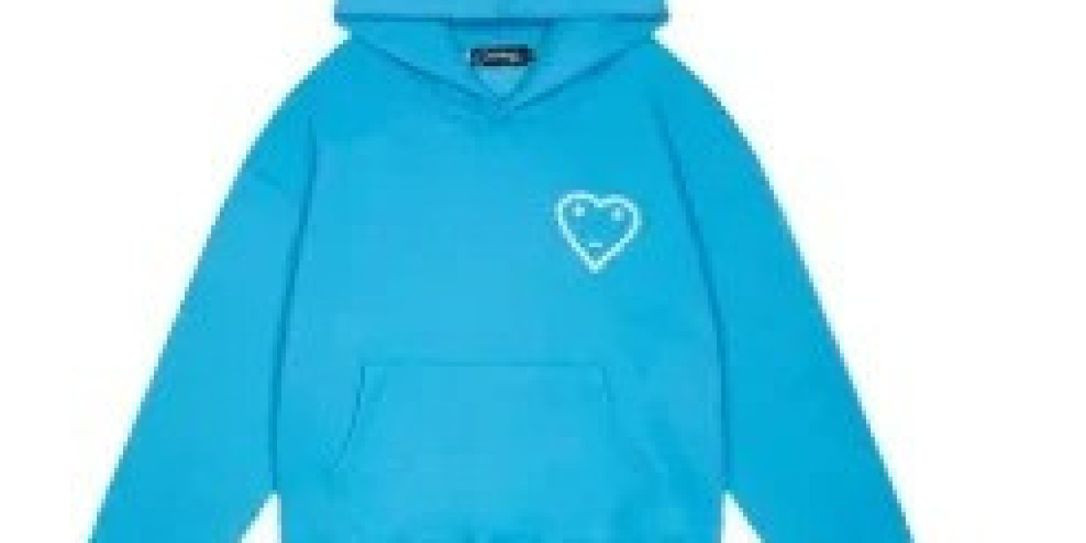 "Effortless Cool, the Carsicko Tracksuit Way"