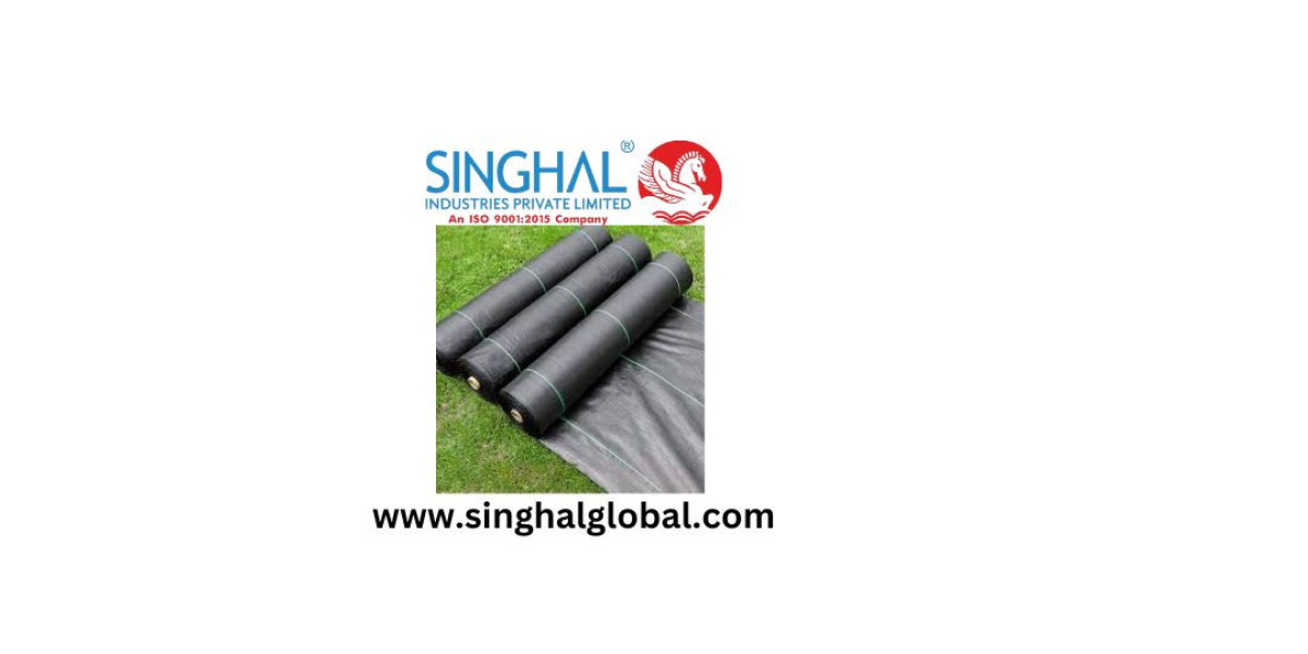 Weed Mat for Effective Garden Soil Protection
