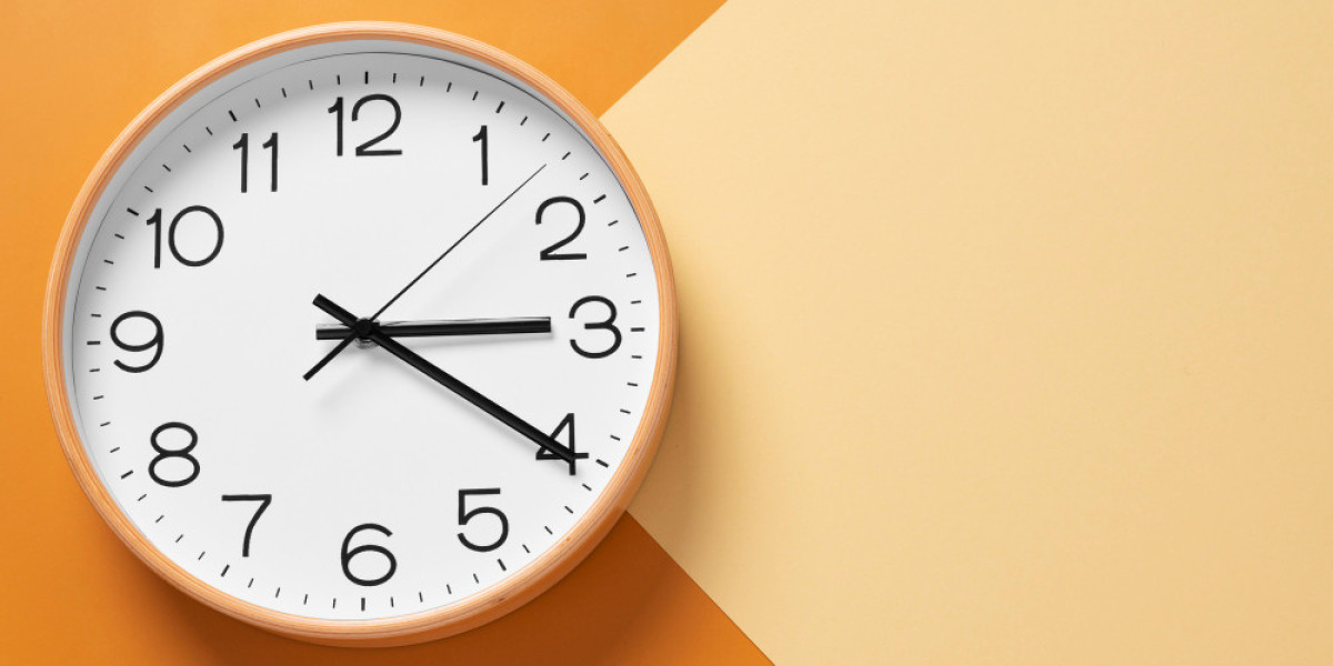 Timeless Timekeeping: The Role of Analog Clocks in Singapore