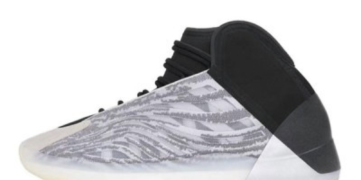經典再現：Yeezy 750 系列帶來的時尚革新與潮流傳承