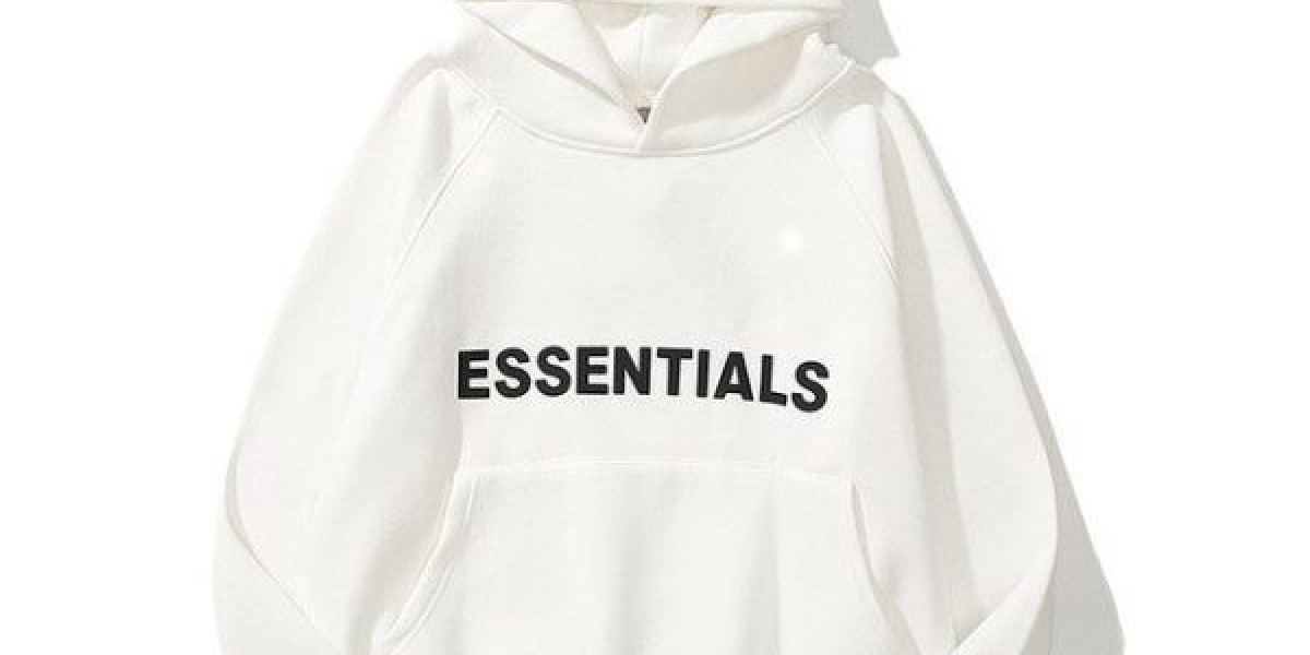 Lightweight Essentials Hoodie – Your Everyday Layering Staple