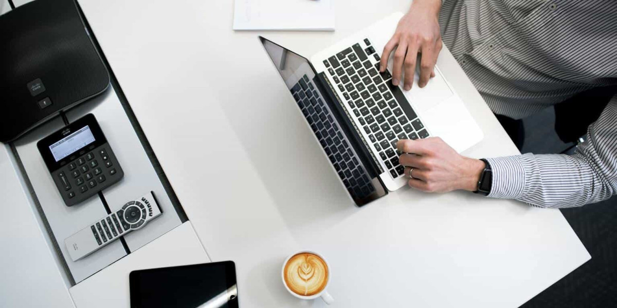Benefits of Hiring Subject-Specific Online Class Experts