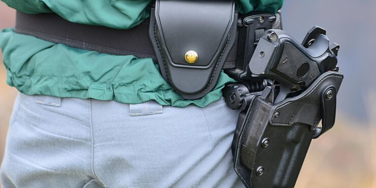 The Ultimate Guide to Leg Pistol Holsters and Gas Guns for Tactical & Self-Defense Use