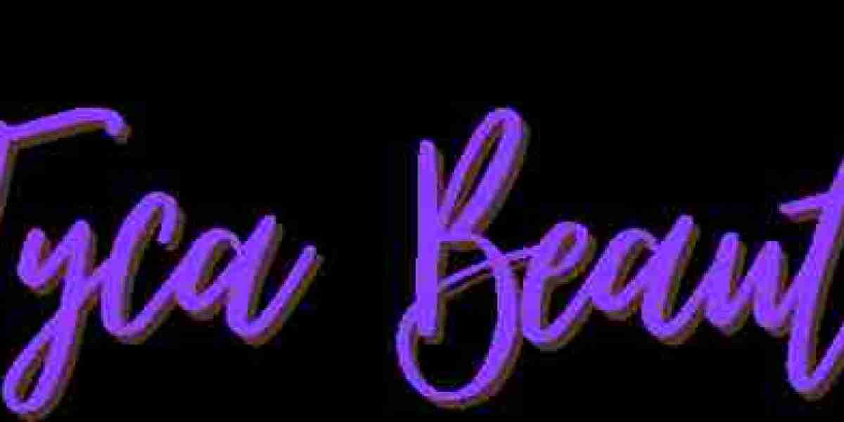 Advances in Soft Natural Glam Makeup, Butterfly Locs, and Wig Installation in Queens, NY