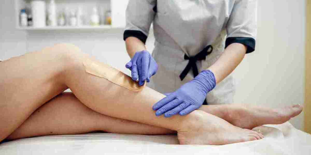 A Complete Guide to Lash Lifts, Threading, Waxing, and Brow Care Services in San Diego