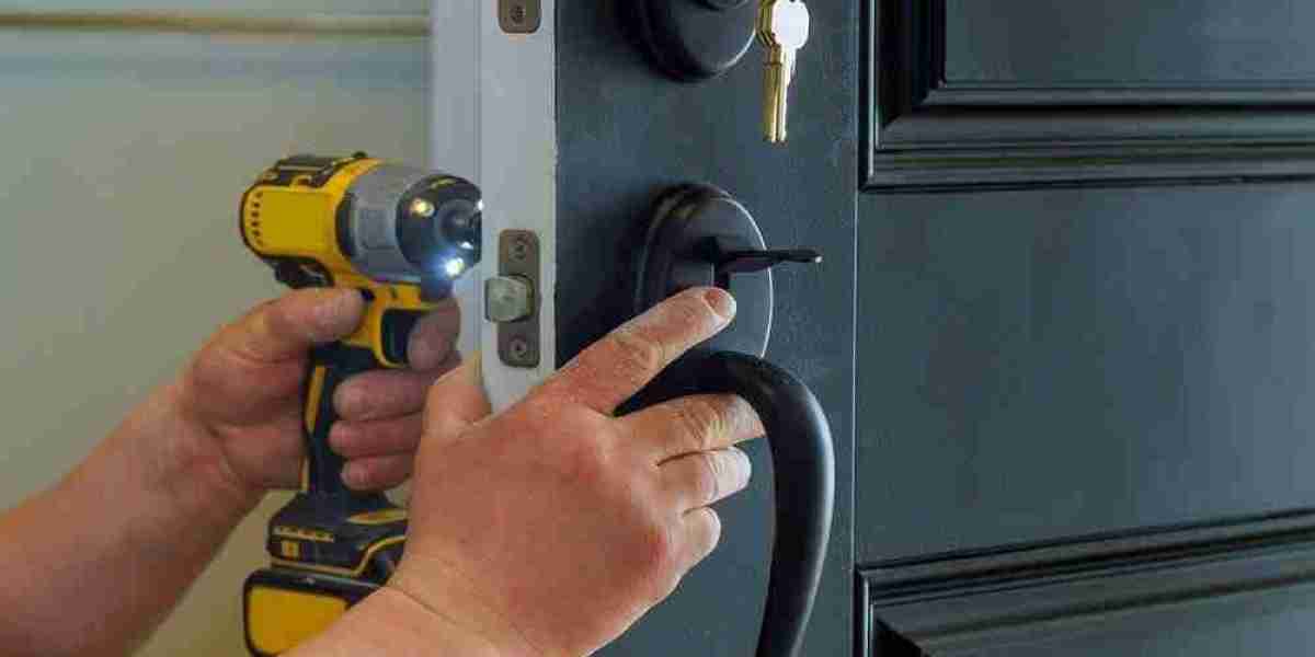 Emergency Dubai Locksmith , 24/7 Help When You Need It Most