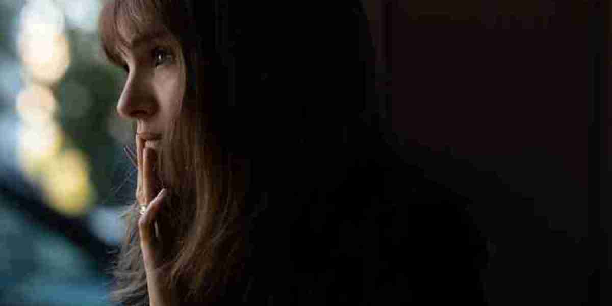 May December Film Analysis – Portman’s Boldest Role Yet