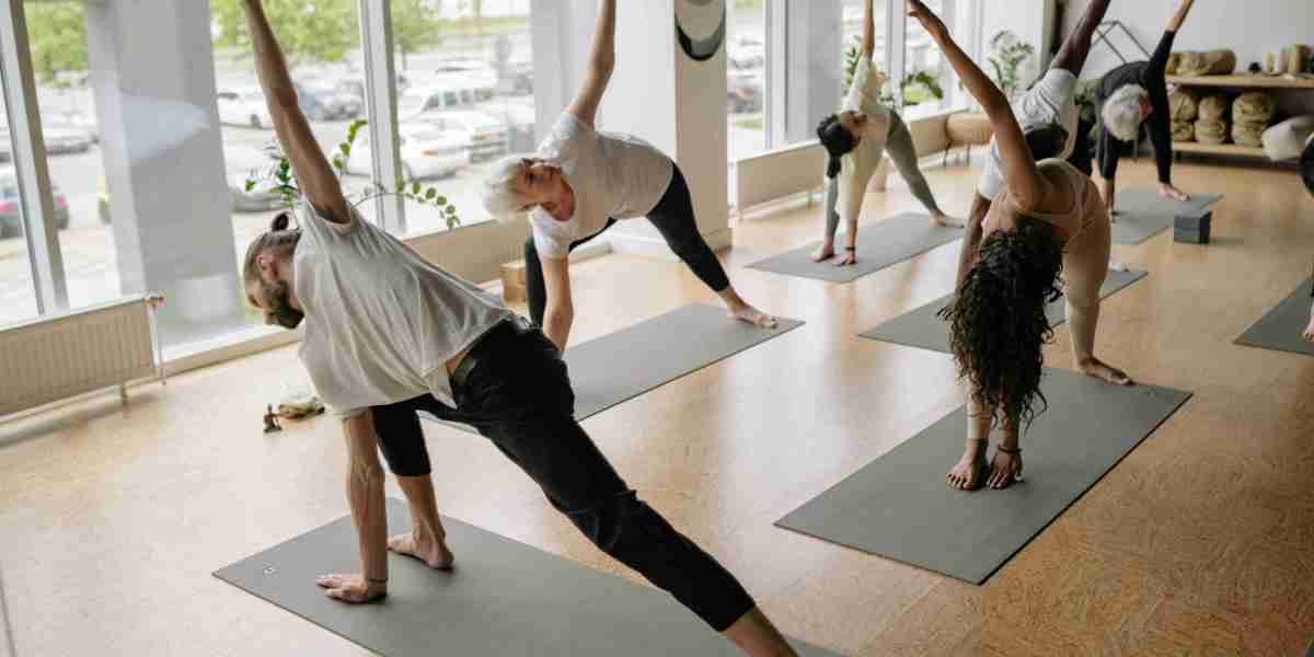 Unlocking the Path of Transformation: Yoga Teacher Training and Retreats in Rishikesh