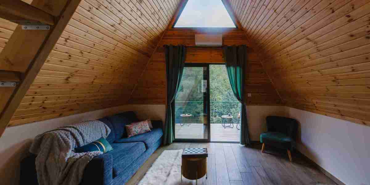 Discovering the Charm of Arakapas