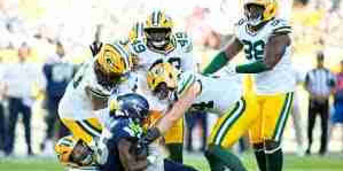 Jordan Delight in Breaks Silence upon Packers Throwing away Aaron Jones
