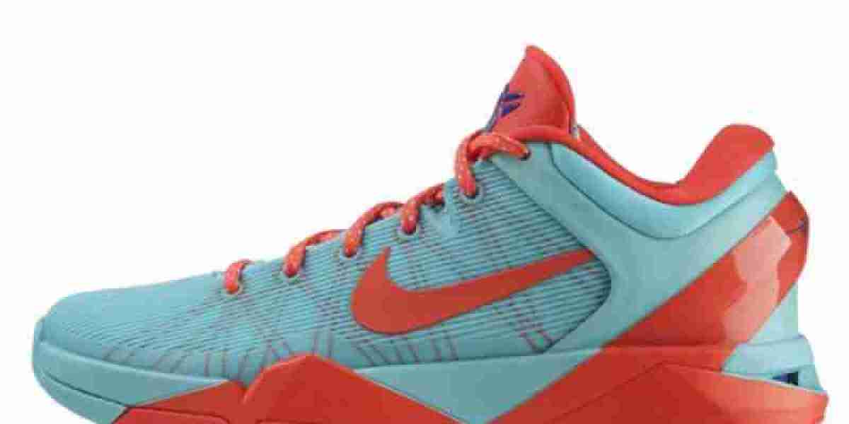 Kobe 球鞋經典回顧：Nike 7代與8代完整解析