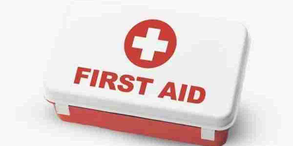 Yonoel First Aid Trauma Kits: Preparedness for Serious Injuries
