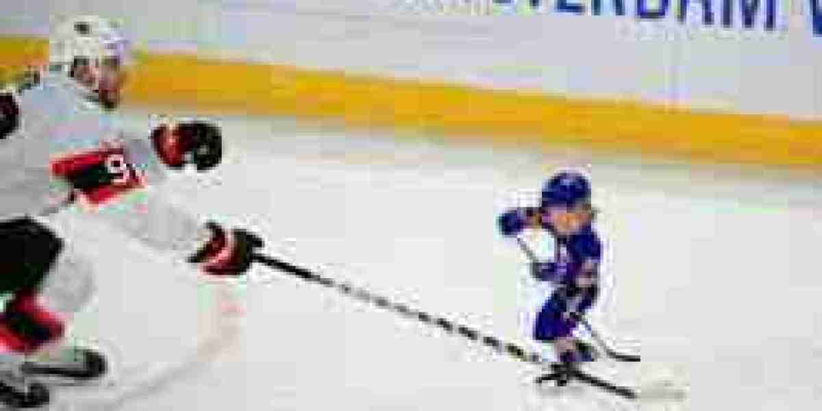Friday Forecheck: Foerster Surging to End Up Line