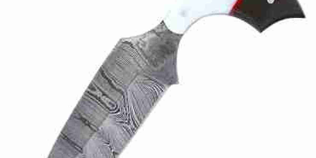 Explore the Finest Wholesale Damascus Knives, Blades, and Swords for Your Store