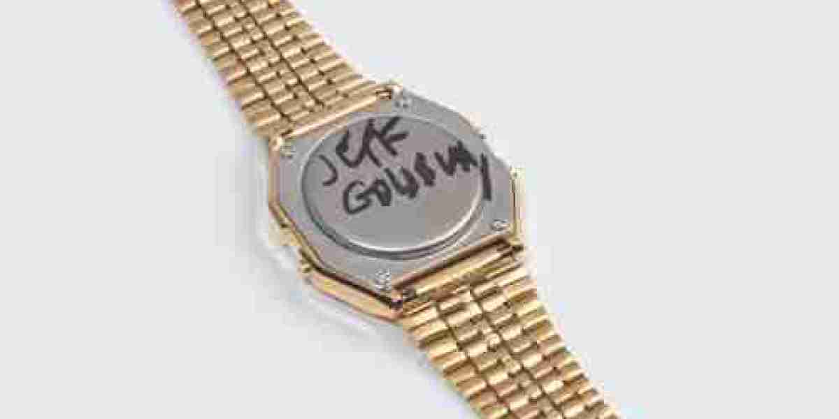 Netflix Memorabilia – Buy Authentic Show Collectibles Now