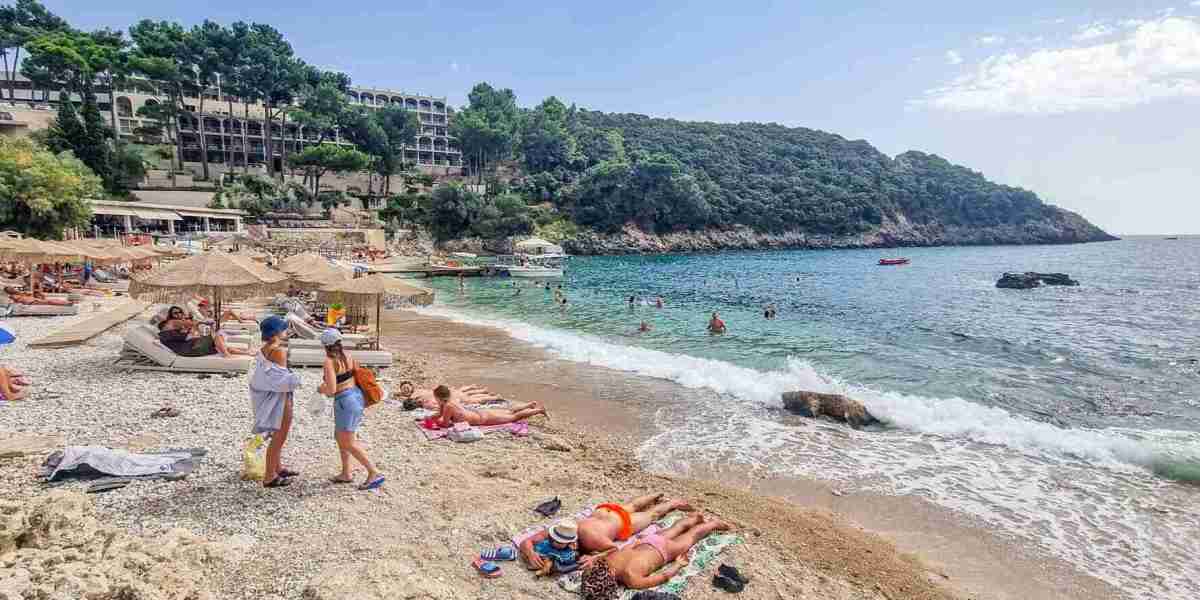 Agia Triada Beach: A Hidden Gem of the Aegean Sea