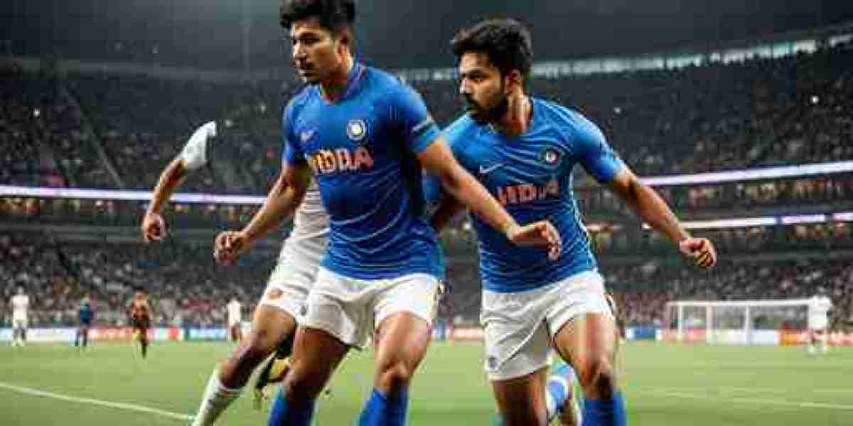 Where can I download the applications of the famous bookmakers in India?