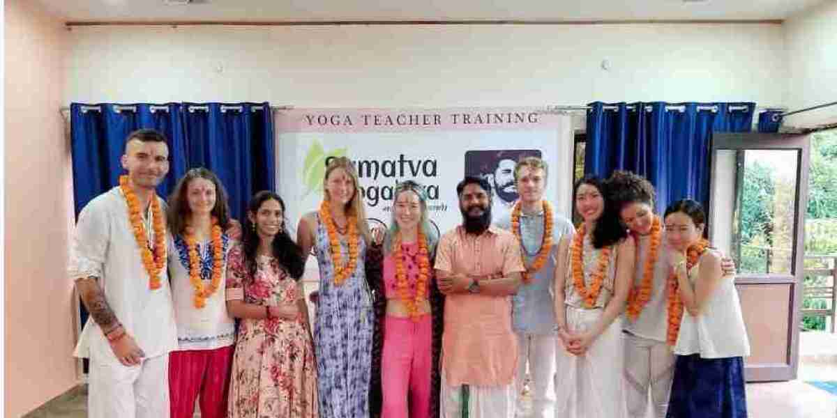 Top yoga teacher in Bali