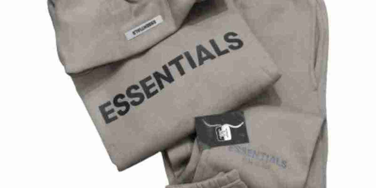 Essentials Clothing: A Modern Standard in Minimalist Streetwear