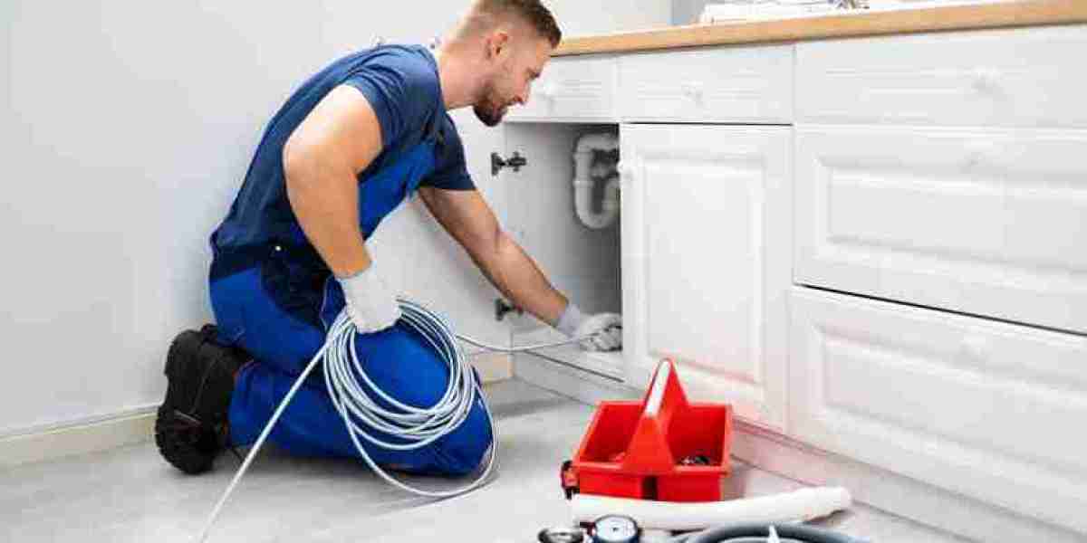 Skilled Electricians for Home and Office