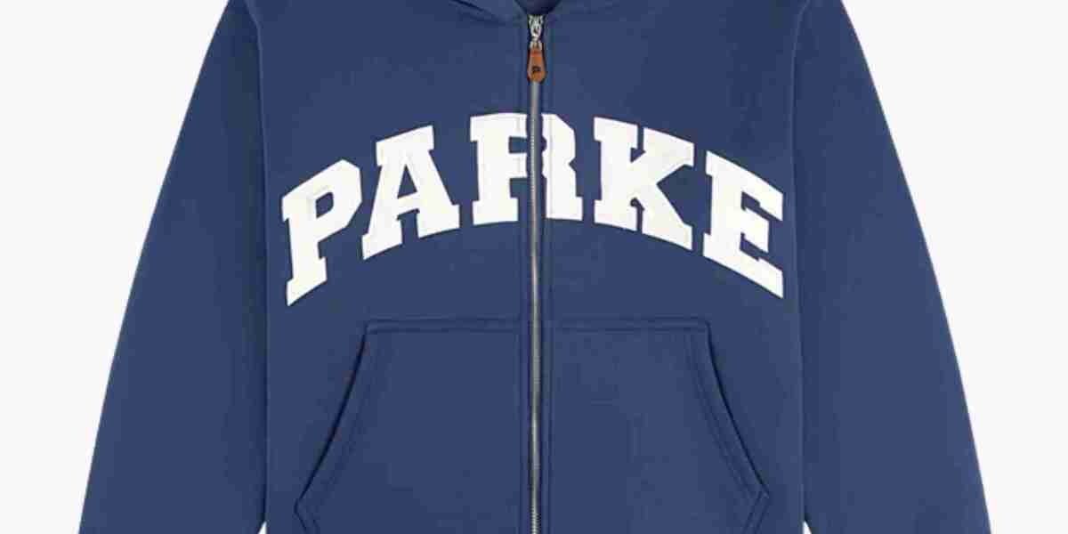 When Parke Hoodie Becomes the Centerpiece of the Outfit