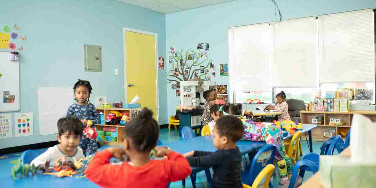 Why Choosing the Right Day Care Matters for Early Childhood Growth