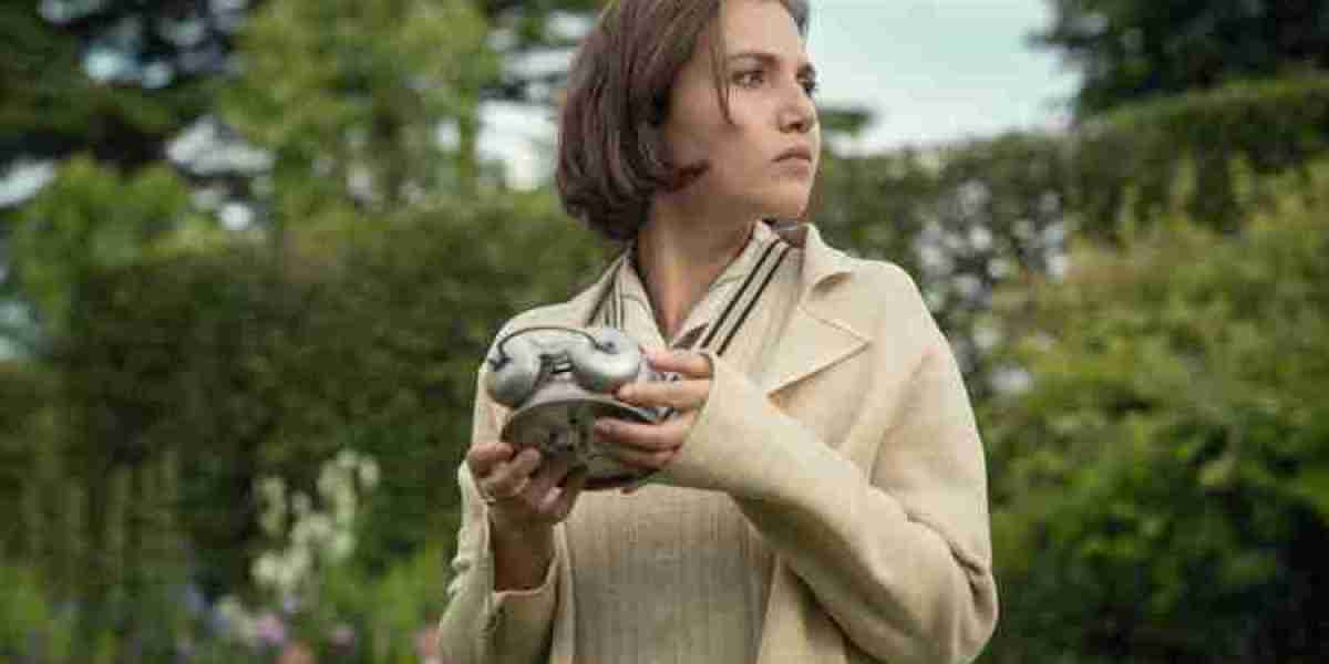 Agatha Christie's Seven Dials - A Netflix Reimagining