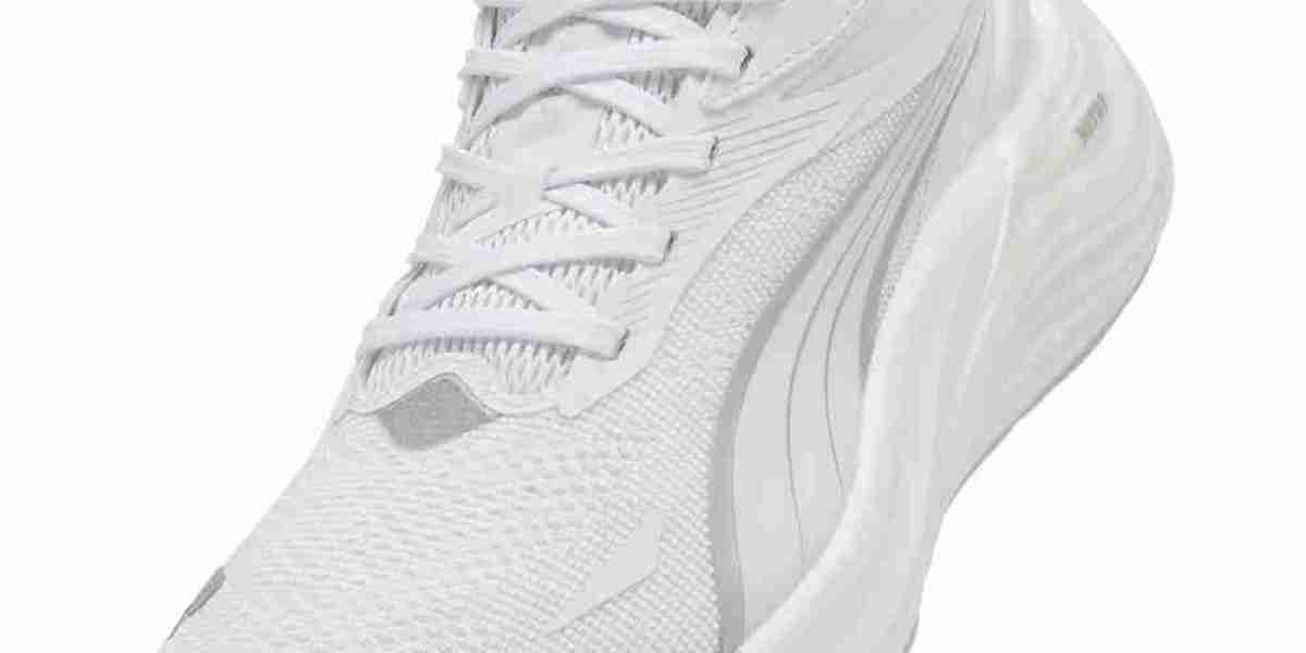 從通勤到出遊，PUMA 女鞋打造自在生活風格