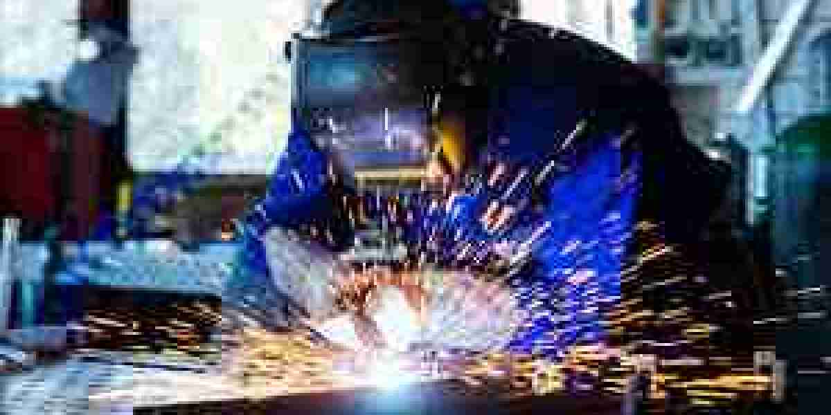 Global Metal Fabrication Industry: Trends Driving Precision Engineering