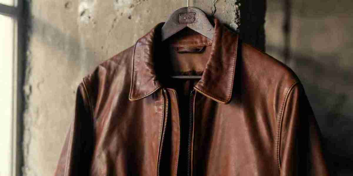 What Quality Markers Define a Luxury Bomber Jacket