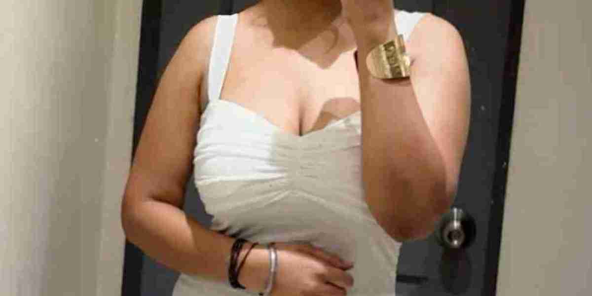 Pakistani Escort in Dubai	+971556820247