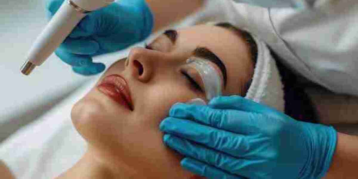Hydrafacial Treatment in Riyadh: Step-by-Step Guide
