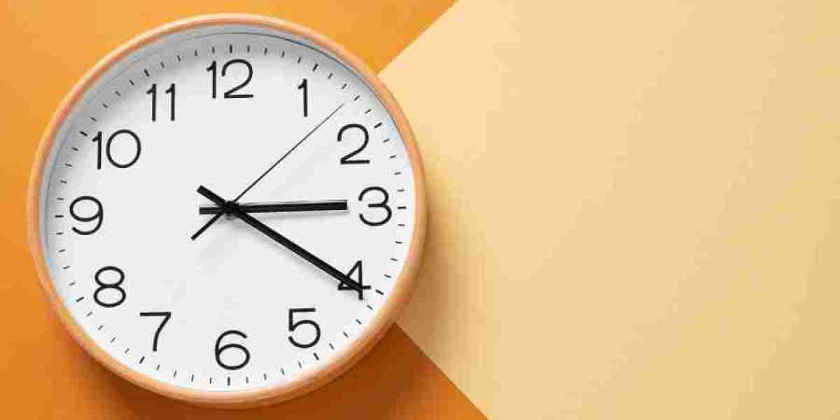 The Timeless Appeal of the Analog Clock in 2026