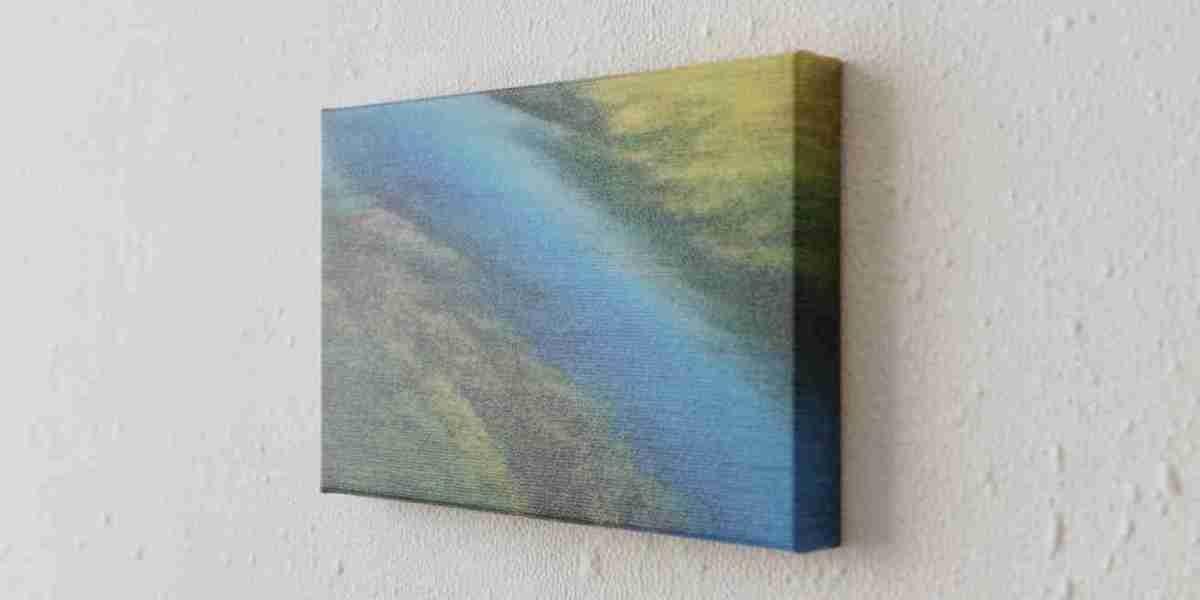 Upgrade Your Interiors with Canvas Photo Printing in Dubai