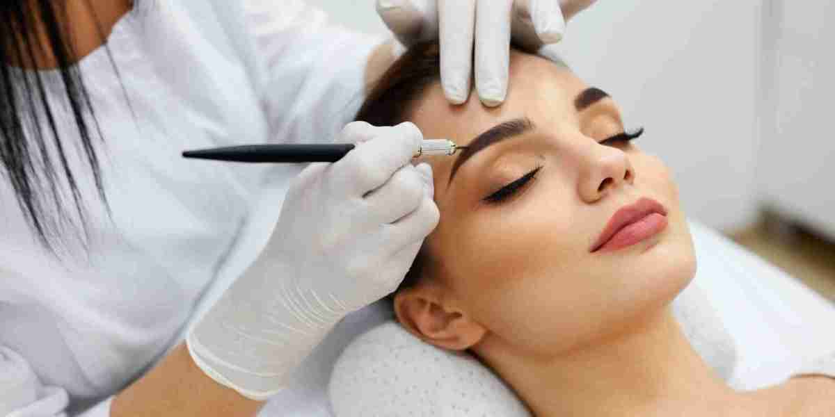 Best Nanoblading Downtown Dubai – Natural, Long-Lasting & Flawless Eyebrows