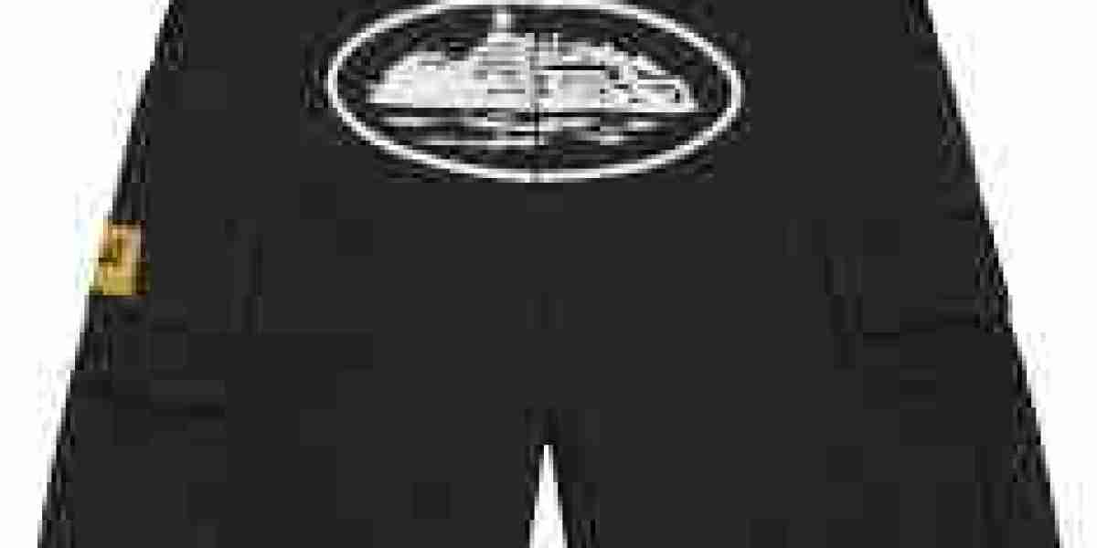 Corteiz Shorts – Easy Streetwear for Warm Days