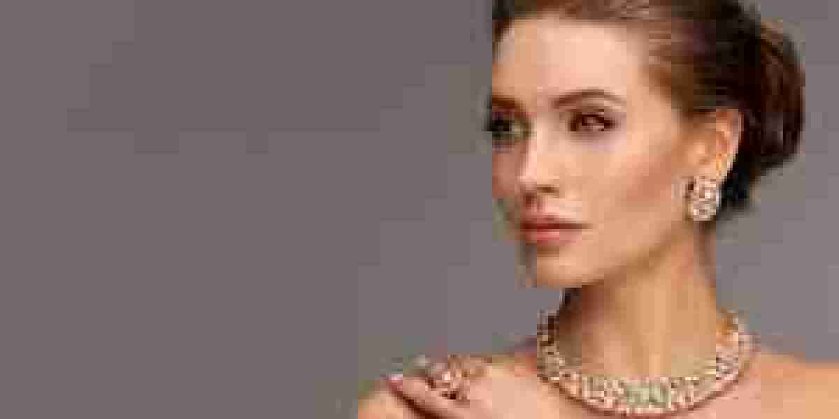 Sculptural & Conscious: The 2026 Rise of Lab-Grown Diamonds and Maximalist Silver Design