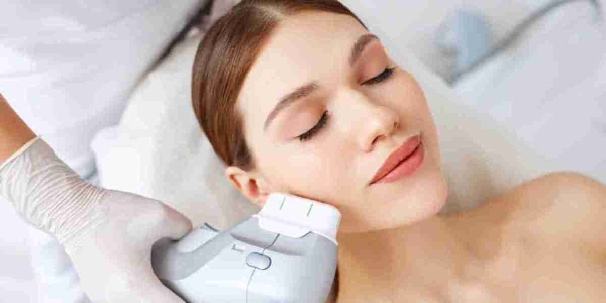 Lift and Tighten Face Using HIFU: