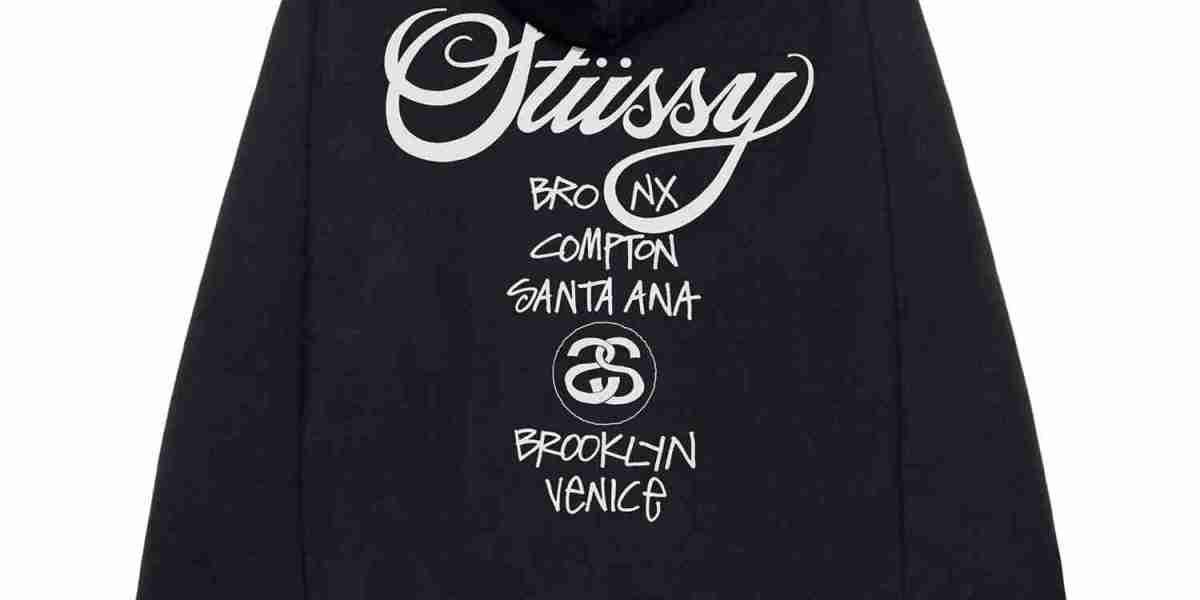 Stussy and the Stussy Hoodie: Exploring the Legacy of a Streetwear Icon