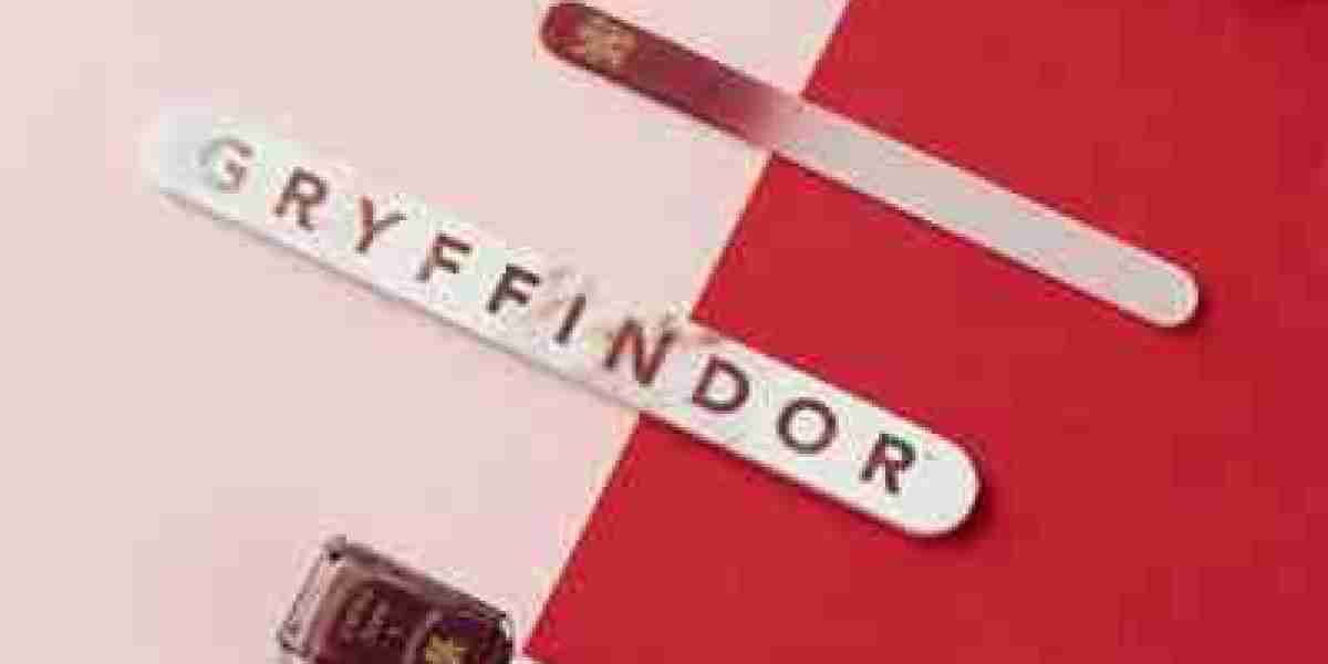 Harry Potter Makeup Line - Magical Festive Beauty