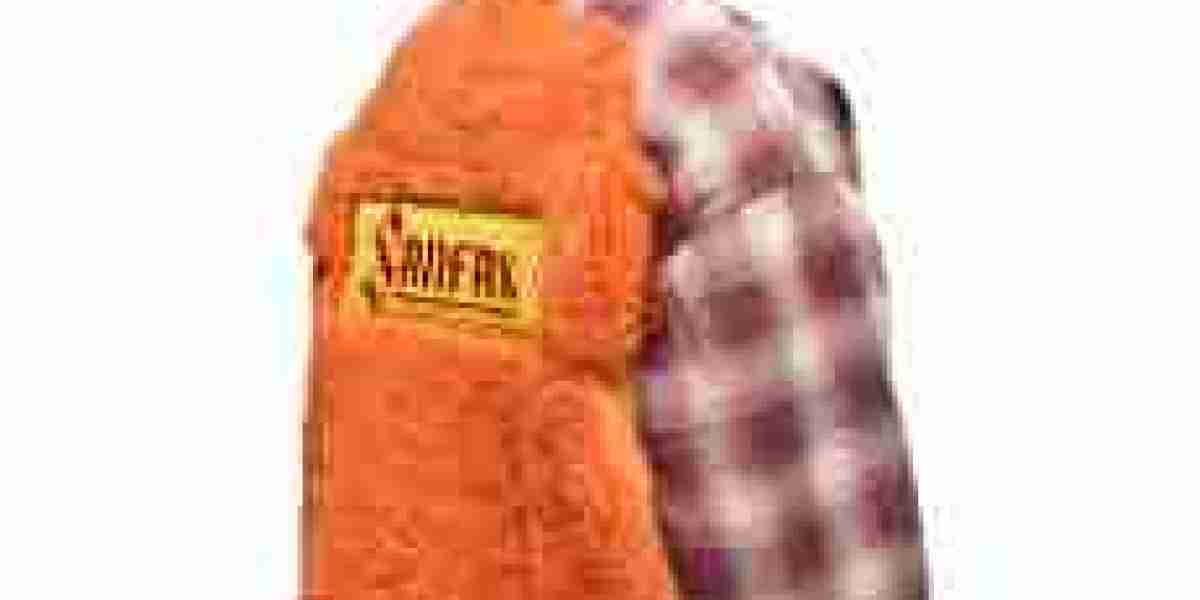 Joshua Jamal: Style, Comfort, and Streetwear Appeal