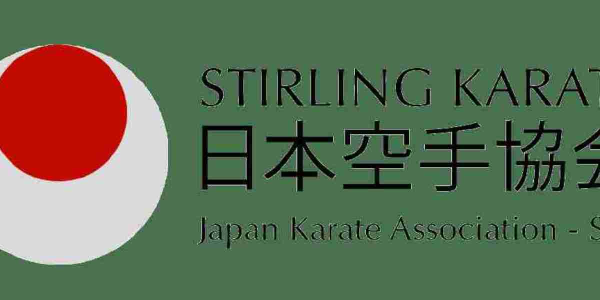 A Practical Introduction to Women’s Karate-Based Self-Defence