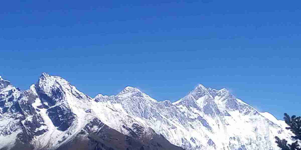 How To Cross Larkya La Pass Safely: Trekking