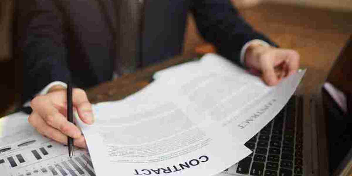 How to Qualify for a Small Business Expansion Loan