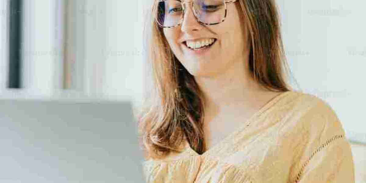 Grammar is a Powerful Writing Assistant for Clear Communication