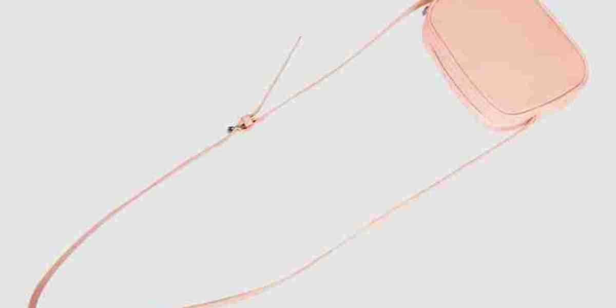 Travel Crossbody Bag Matches Casual Style