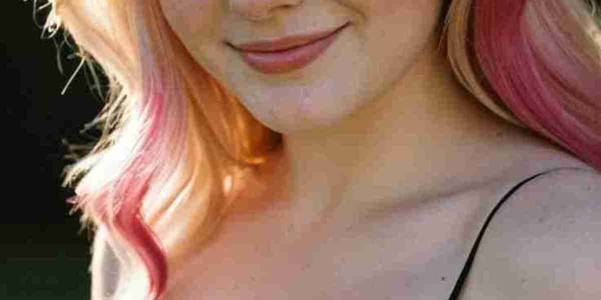 A Traveler’s Guide to Business Bay Escorts and Nightlife