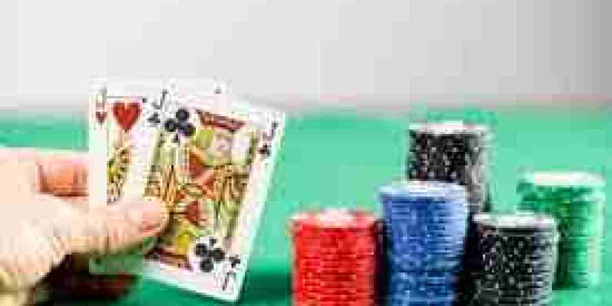 Poker Online Migliori Siti: Guida Avanzata ai Poker Online Migliori Siti per Giocatori Esperti