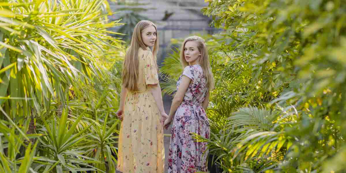 Luxury designer elegant summer lawn dresses in Pakistan